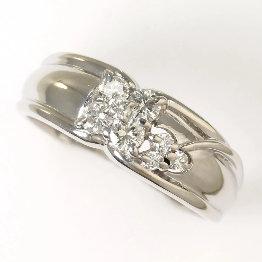 VINTAGE Silver Diamond Ring